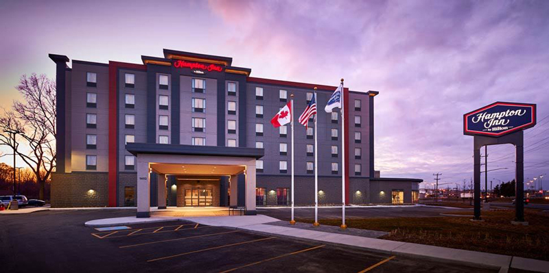 Hampton-Inn,-Sarnia,-ON